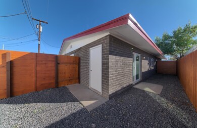 2230 E Brill St unit 4, Phoenix, AZ 85006 - photo 6