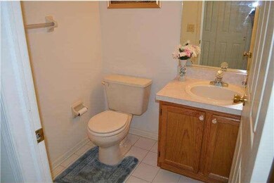 30 Tasley Ct, Trenton, NJ 08691 - photo 6