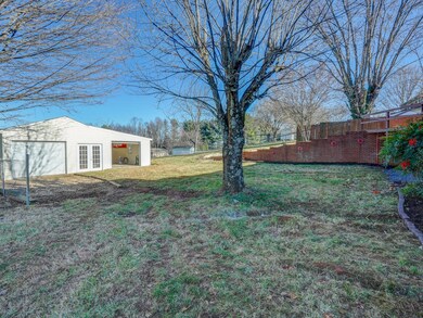 509 E Main St Jonesborough MLS004