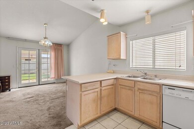 16-Kitchen