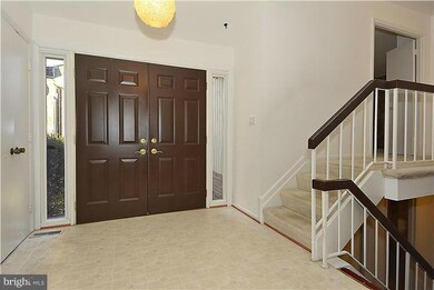 5360 Sideburn Rd, Fairfax, VA 22032 - photo 3
