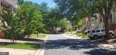 2828 Thickett Way, Olney, MD 20832 - photo 5