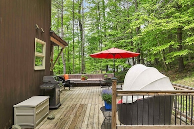 Private Deck