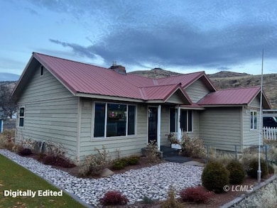 728 N 4th St, Lakeview, OR 97630 - photo 4