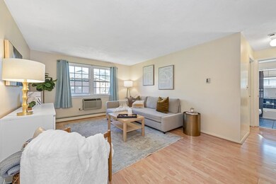 4 Colonial Village Dr unit 8, Arlington, MA 02474 - photo 3
