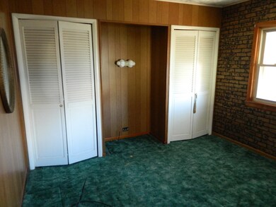 104 W 2nd St, Oglesby, IL 61348 - photo 4