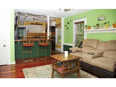 791 Maplewood Ave, Portsmouth, NH 03801 - photo 6