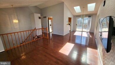 11614 Sir Spencer Way, Germantown, MD 20876 - photo 5