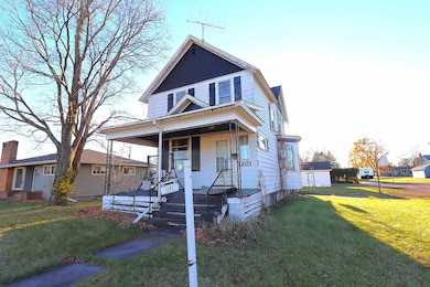 1201 9th Ave W, Ashland, WI 54806 - photo 2