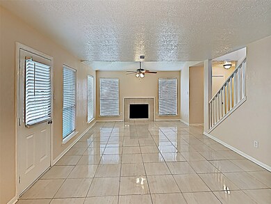 7823 Gatehouse Dr, Houston, TX 77040 - photo 4