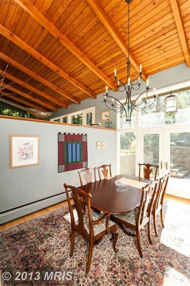 303 Valleyview Garth, Lutherville Timonium, MD 21093 - photo 7