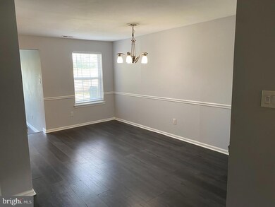 139 Lakeside Dr, Atco, NJ 08004 - photo 5