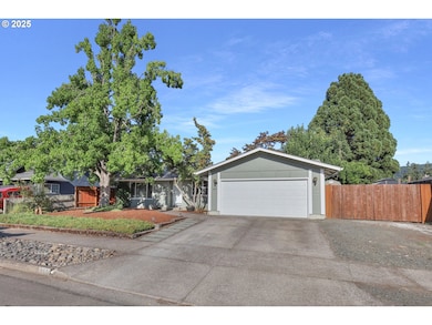 415 67th St, Springfield, OR 97478 - photo 2