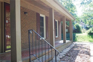 2121 Three Meadows Rd, Greensboro, NC 27455 - photo 2