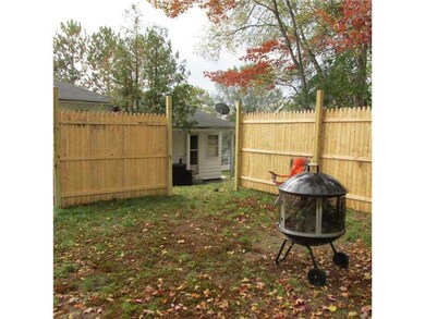 17 Pleasant St, Millinocket, ME 04462 - photo 3