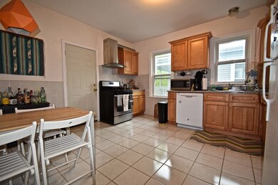 9 Mulford St unit 2, Brookline, MA 02445 - photo 6