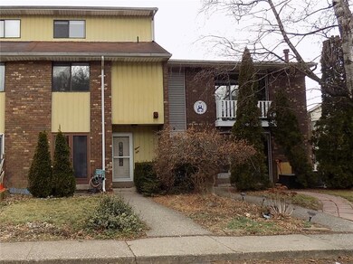 1550 Creekside Rd, Whitehall, PA 18052 - photo 2