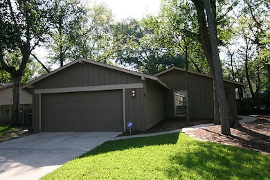 6 Woodchuck Ln, Spring, TX 77380 - photo 2