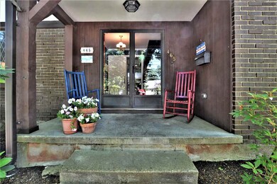 465 Crestview Cir, Manchester, NH 03104 - photo 4