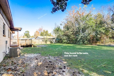 2219 Belinda Cir, Jacksonville, FL 32216 - photo 6