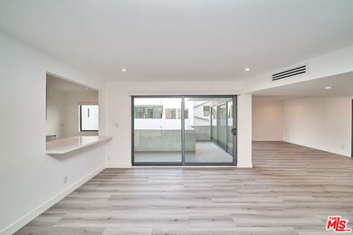 145 S Maple Dr unit 102, Beverly Hills, CA 90212 - photo 7