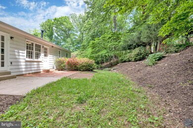 4911 Andrea Ave, Annandale, VA 22003 - photo 4