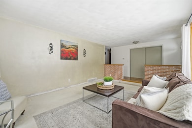 3145 N Morrison St, Appleton, WI 54911 - photo 5