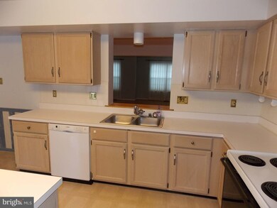 5205 Lightfoot Path, Columbia, MD 21044 - photo 5