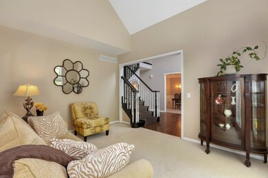 4448 Esquire Cir, Naperville, IL 60564 - photo 6