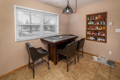 Kitchen/Dining Space