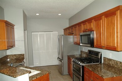 19323 SW 60th Ct, Southwest Ranches, FL 33332 - photo 5