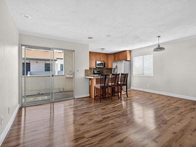 3246 Ashford St unit D, San Diego, CA 92111 - photo 4