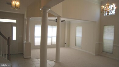 7416 Near Thicket Way, Laurel, MD 20707 - photo 4