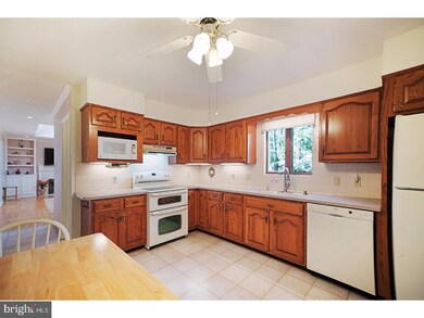 2409 Raven Rd, Wilmington, DE 19810 - photo 2