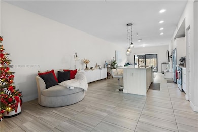 7805 NW 104th Ave unit 6, Doral, FL 33178 - photo 4