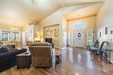 16403 N Golfview Ct, Nampa, ID 83687 - photo 5