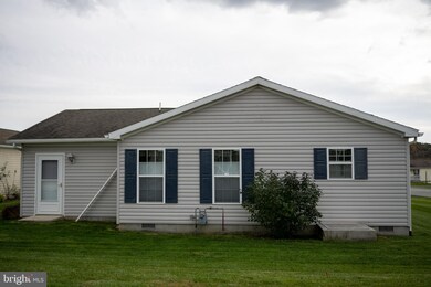 1 Mockingbird Ct, Bechtelsville, PA 19505 - photo 4