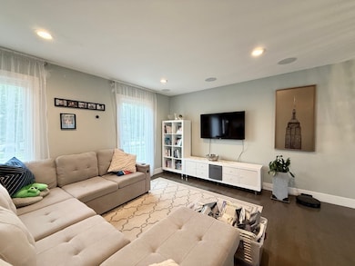 1105 Wilmington Ln, Hoffman Estates, IL 60169 - photo 7