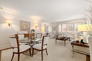 10 E 70th St unit 2B, New York, NY 10021 - photo 2
