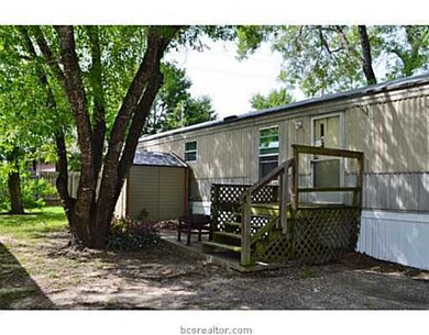 201 Krenek Tap Rd, College Station, TX 77840 - photo 2