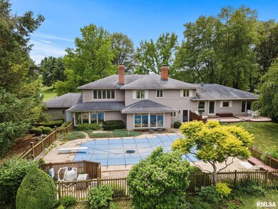 202 Carobeth Dr, Jacksonville, IL 62650 - photo 3