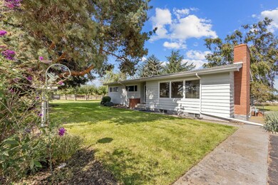 2-web-or-mls-692 SW Colfax Ln, Madras (1