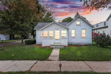 01-340-E-Main-St-WindowStill-Real-Estate
