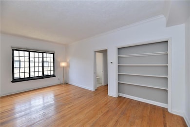 5347 N College Ave unit 304, Indianapolis, IN 46220 - photo 3