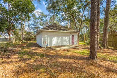 149 Mulberry Cir, Crawfordville, FL 32327 - photo 4