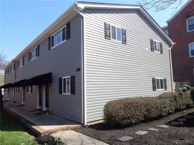 An END UNIT in the 4400 Block of Grove Avenue !!