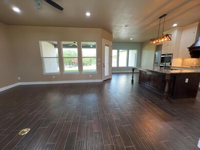 105 Fawna Dr, Azle, TX 76020 - photo 2