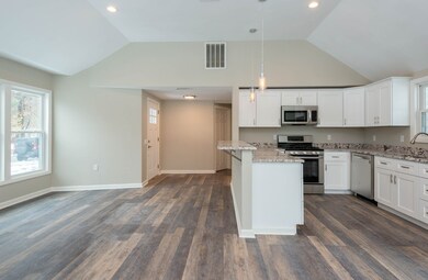 1 Spofford Ave, Georgetown, MA 01833 - photo 5