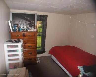 929 N Pine St, Lansing, MI 48906 - photo 4