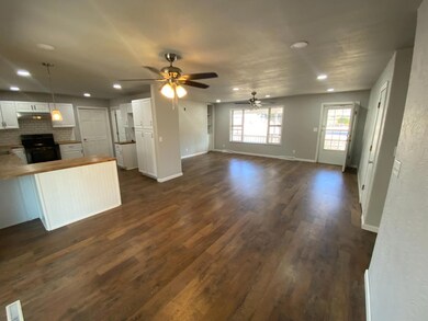 101 S Madison St, Hugoton, KS 67951 - photo 5